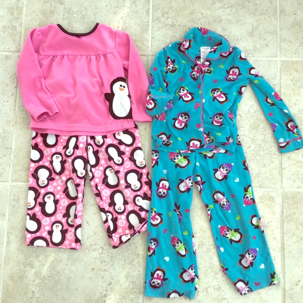 🌟3 for$15🌟2 pack penguin fleece 3t pajama set.